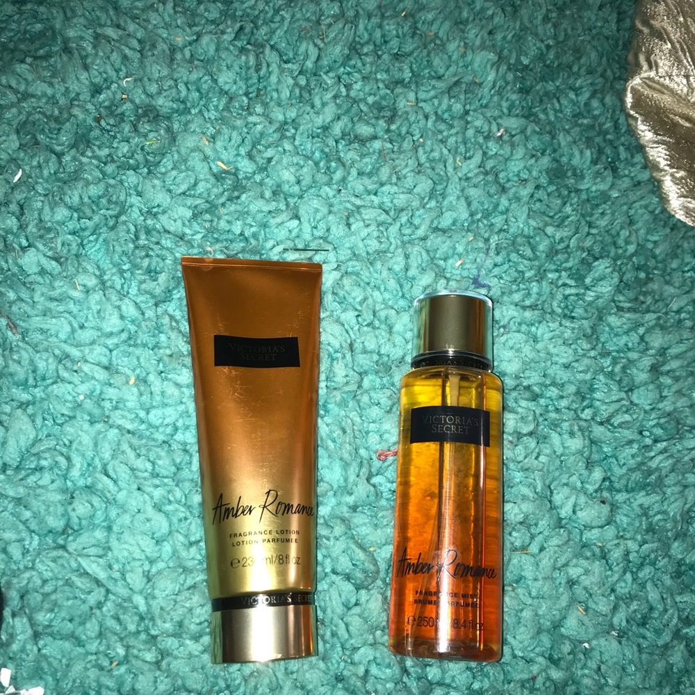Victoria’s Secret lotion and perfume set